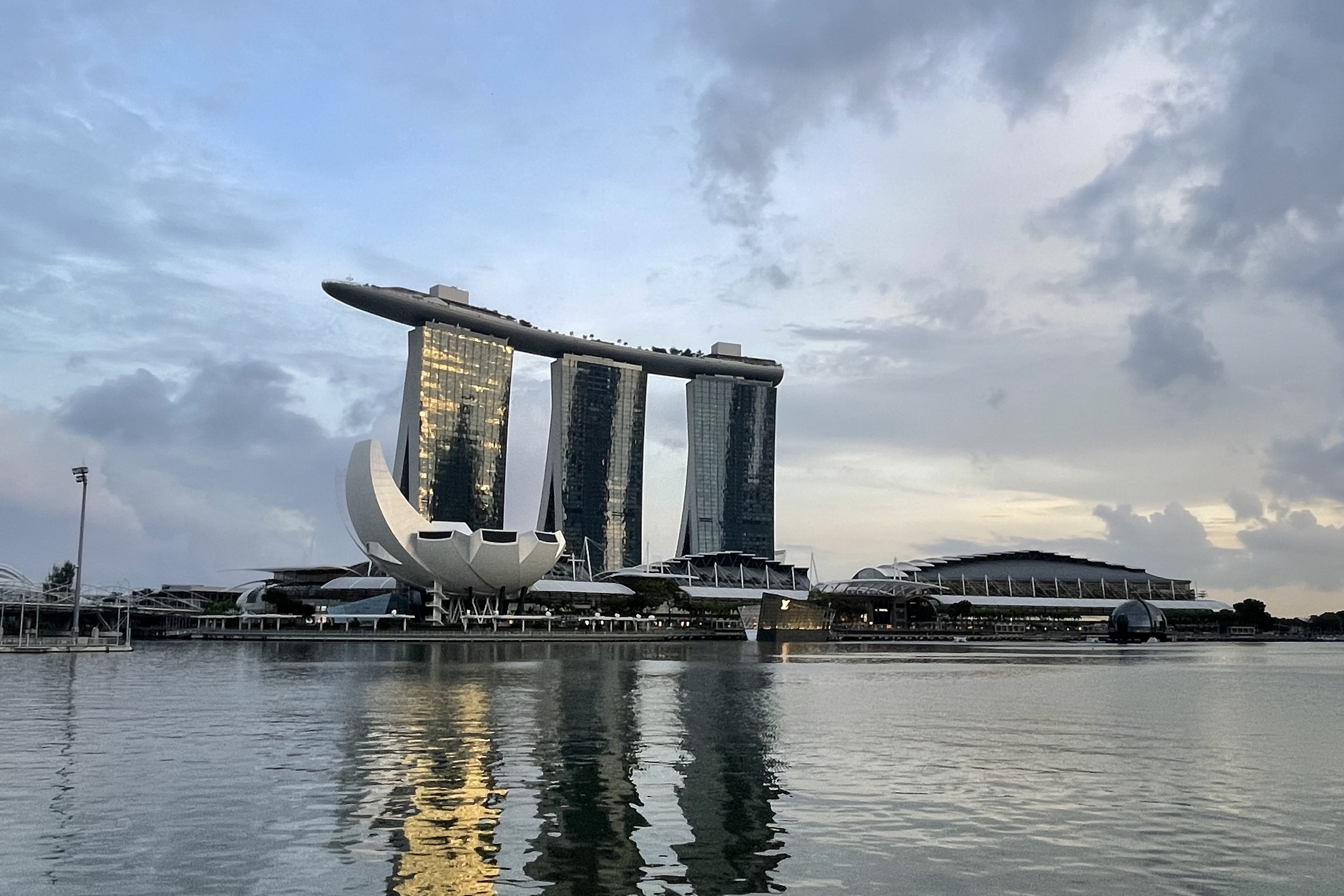 MBSよりリバーボート乗船